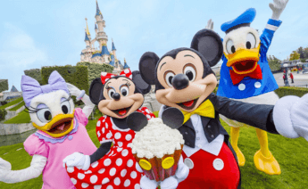 Sabiha Gökçen Uçuşlu Paris Disneyland Turu